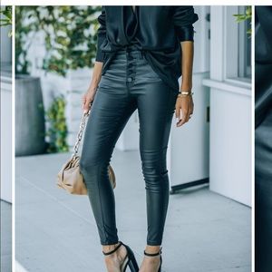 ISO!! Soho high rose coated skinny
